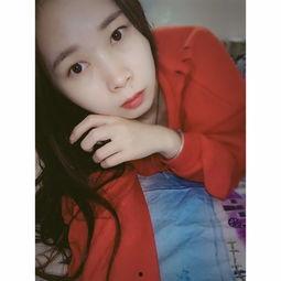 自拍19页在线视频,一场视觉与情感的私密之旅  第2张